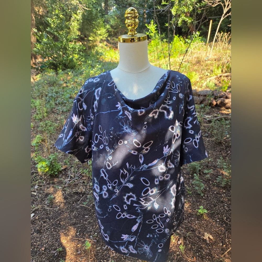NWT Nordstrom Patterned‎ Blouse